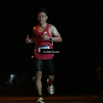 Runner Photo 7636827