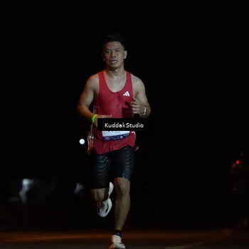 Runner Photo 7636828