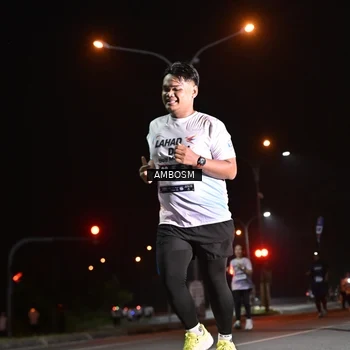 Runner Photo 7636848
