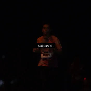Runner Photo 7636864