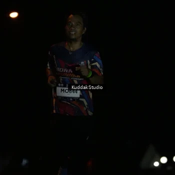 Runner Photo 7636879