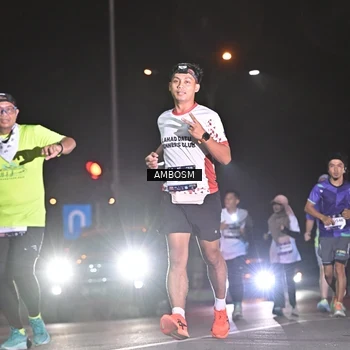 Runner Photo 7636963
