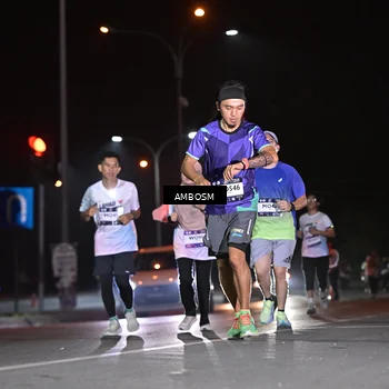 Runner Photo 7636978