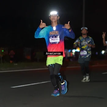 Runner Photo 7636980