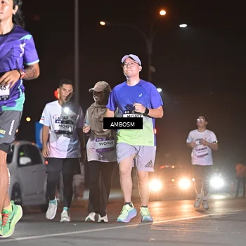Runner Photo 7636984