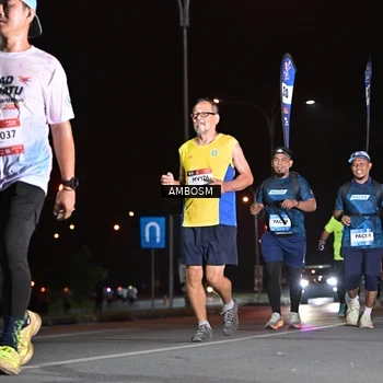 Runner Photo 7636989