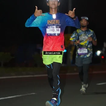 Runner Photo 7636992