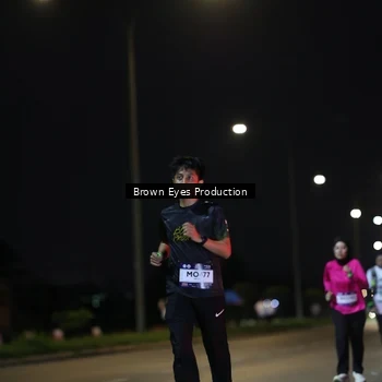 Runner Photo 7636997