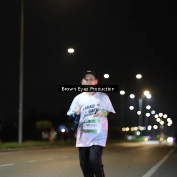 Runner Photo 7637000