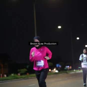 Runner Photo 7637007