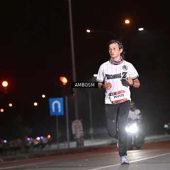 Runner Photo 7637029