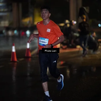 Runner Photo 7637038