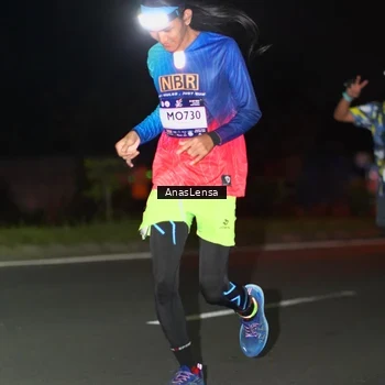 Runner Photo 7637049