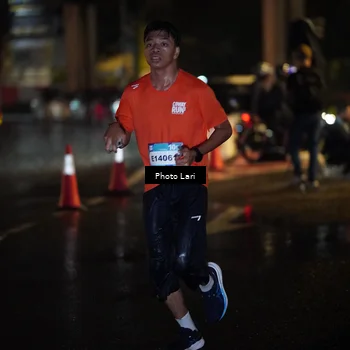 Runner Photo 7637052