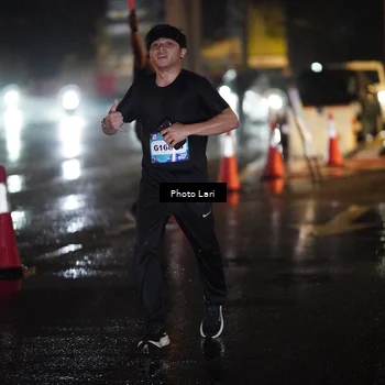 Runner Photo 7637057