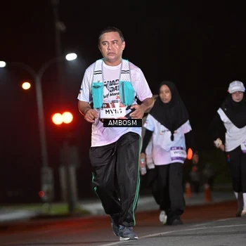 Runner Photo 7637072