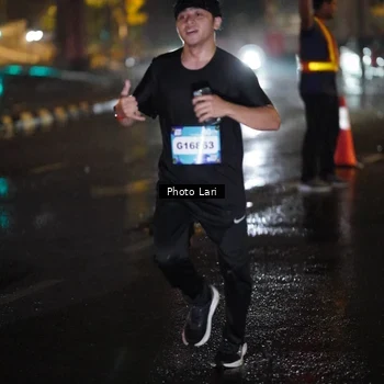 Runner Photo 7637090