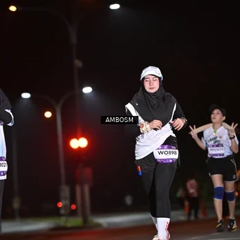 Runner Photo 7637097