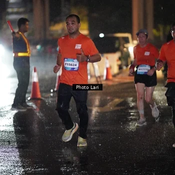Runner Photo 7637118