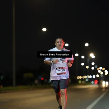Runner Photo 7637125