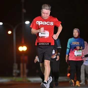 Runner Photo 7637128