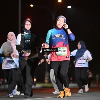 Runner Photo 7637129