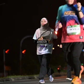 Runner Photo 7637132
