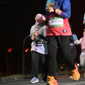 Runner Photo 7637145
