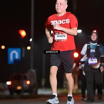 Runner Photo 7637150