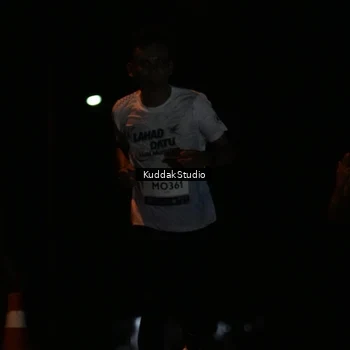 Runner Photo 7637169