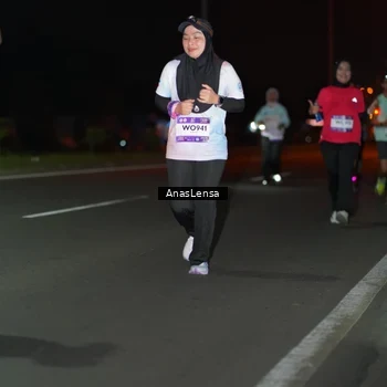 Runner Photo 7637192