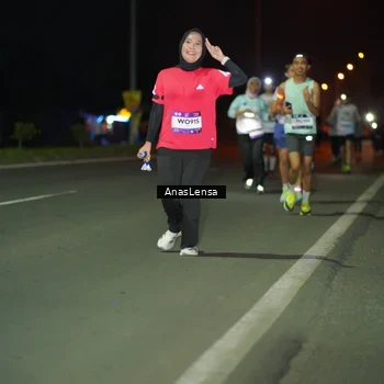 Runner Photo 7637207
