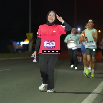 Runner Photo 7637208