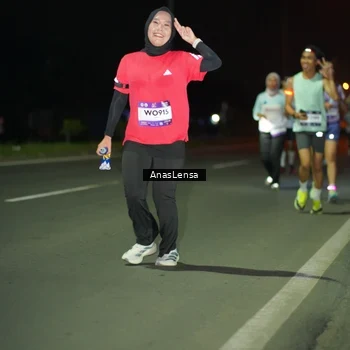 Runner Photo 7637211