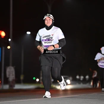 Runner Photo 7637213