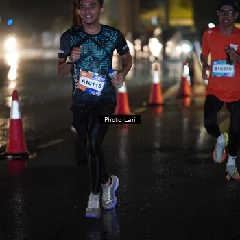 Runner Photo 7637241