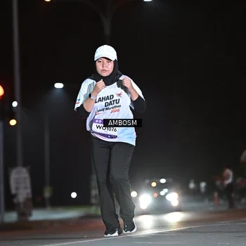 Runner Photo 7637247