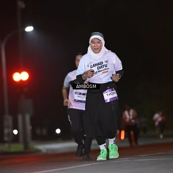 Runner Photo 7637249