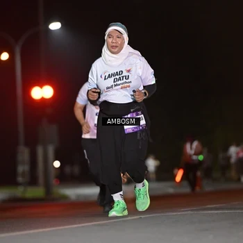 Runner Photo 7637264