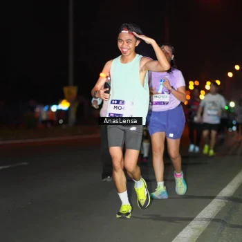 Runner Photo 7637287