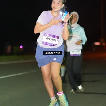 Runner Photo 7637290