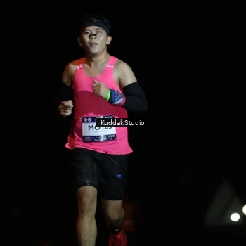 Runner Photo 7637291