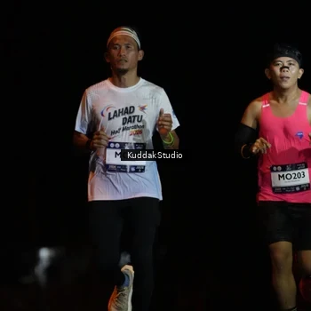 Runner Photo 7637300