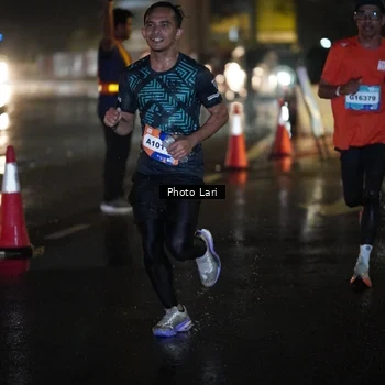 Runner Photo 7637315