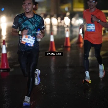Runner Photo 7637320