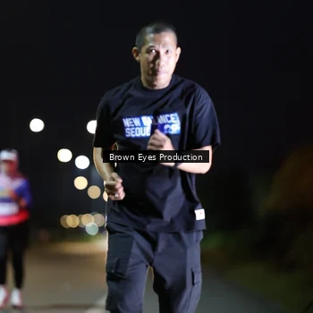 Runner Photo 7637325