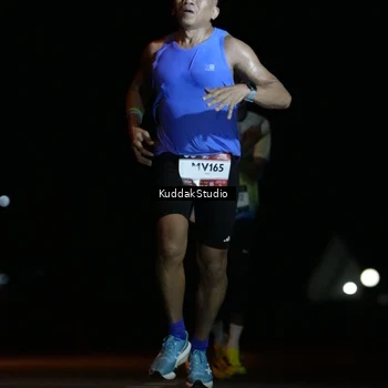 Runner Photo 7637333
