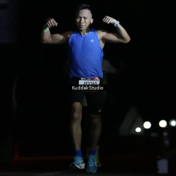 Runner Photo 7637343