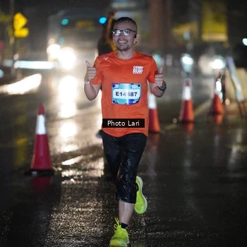 Runner Photo 7637345