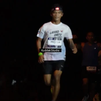 Runner Photo 7637354